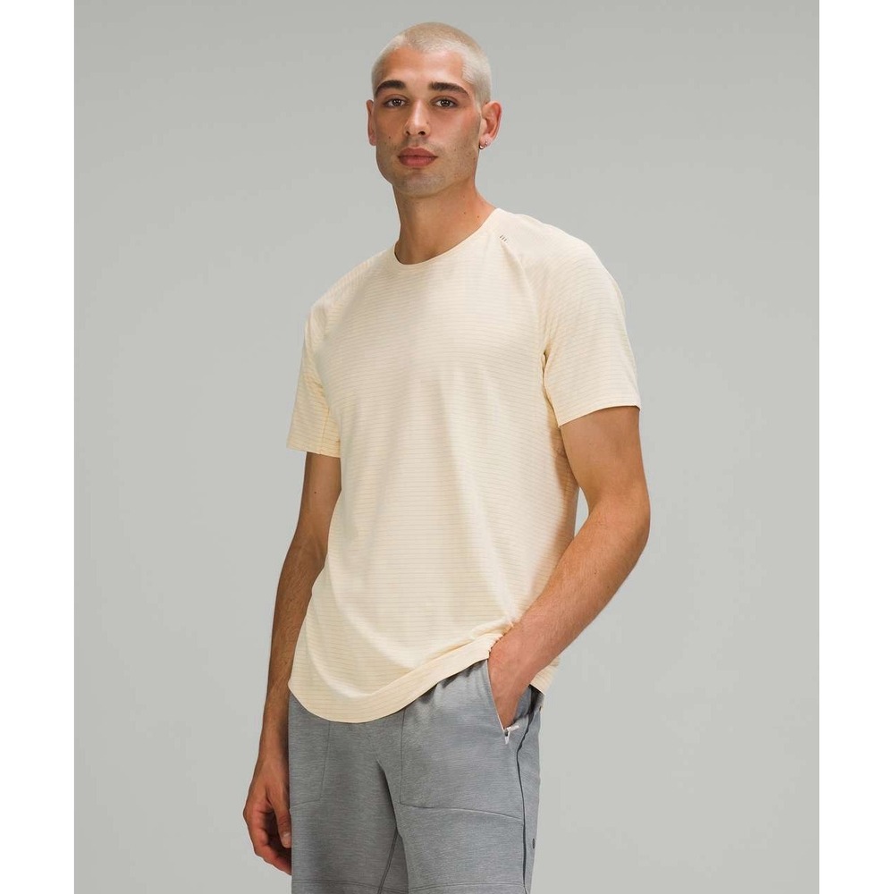 $68 NWOT Lululemon Drysense Short Sleeve Heathered Lemon Chiffon XL
